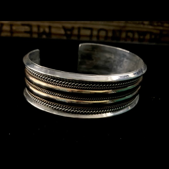 Vintage Signed Heavy Navajo Native American Twisted Rope Cuff Bracelet 7" - Picture 10 of 15